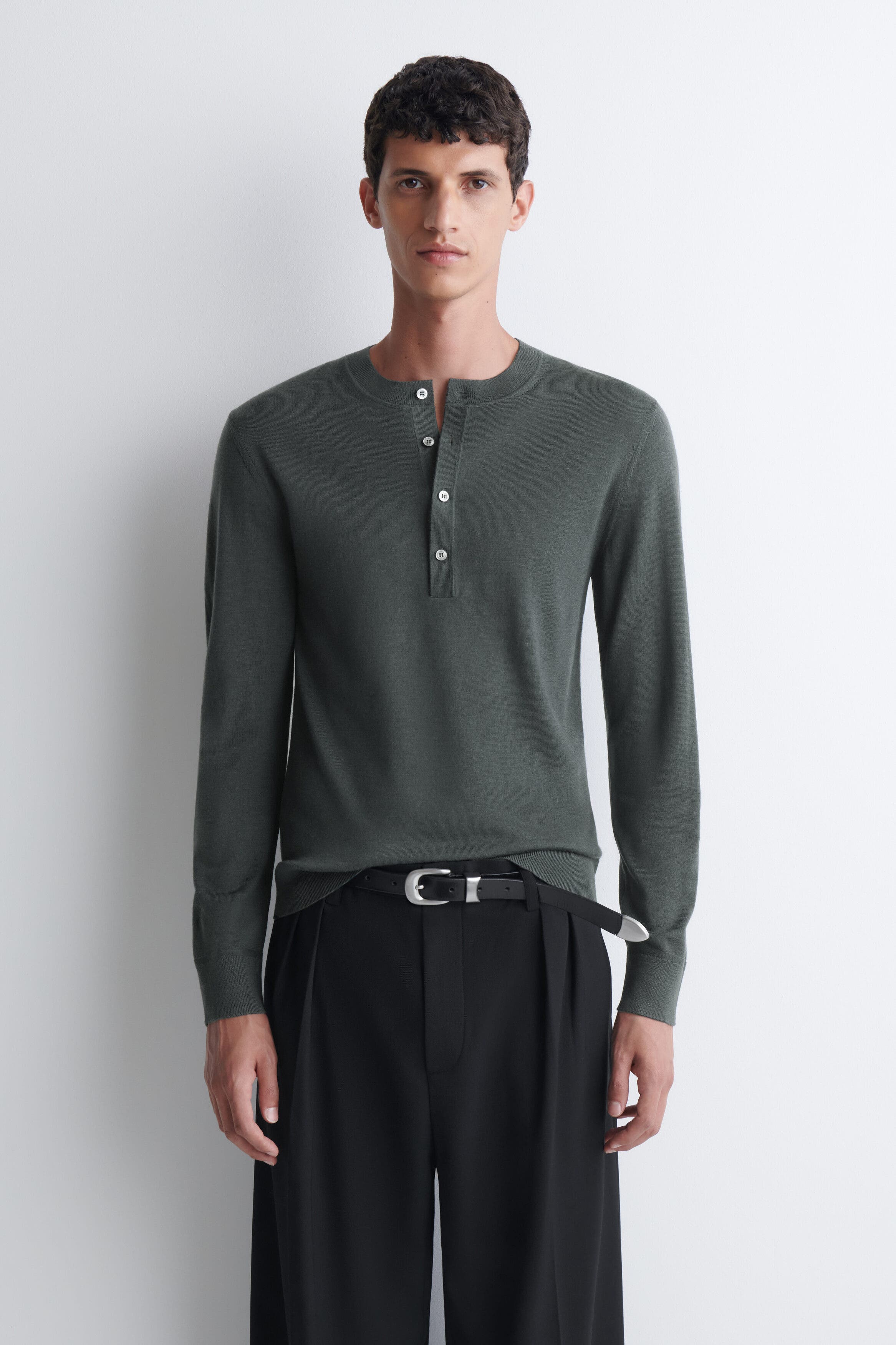 selected DARK GRAY