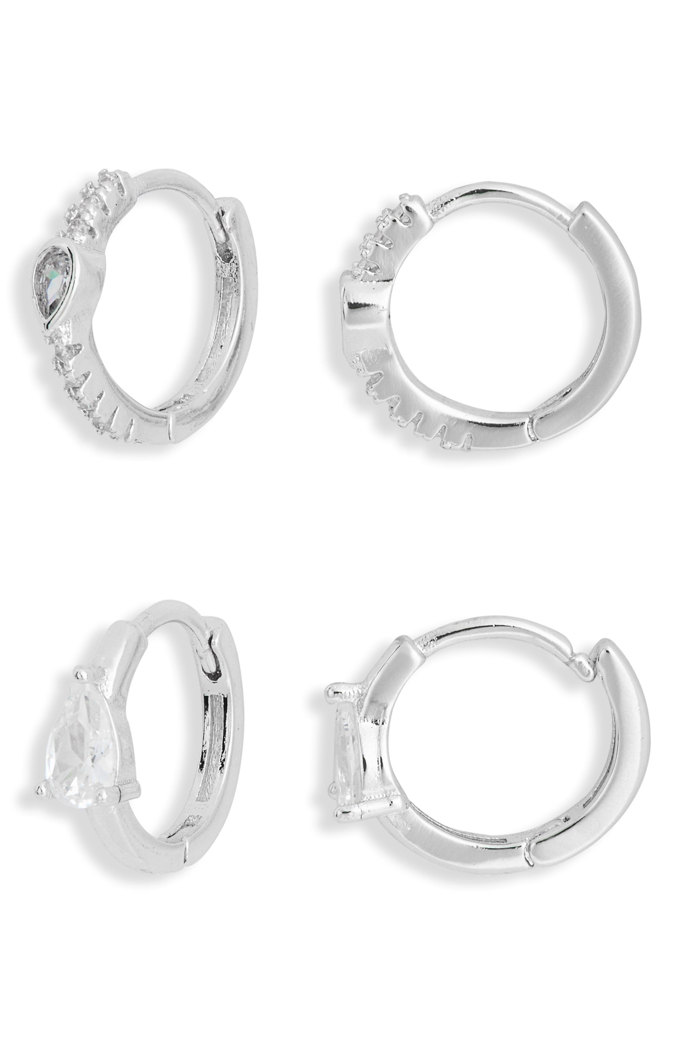 NORDSTROM RACK Set of 2 Assorted Huggie Hoop Earrings