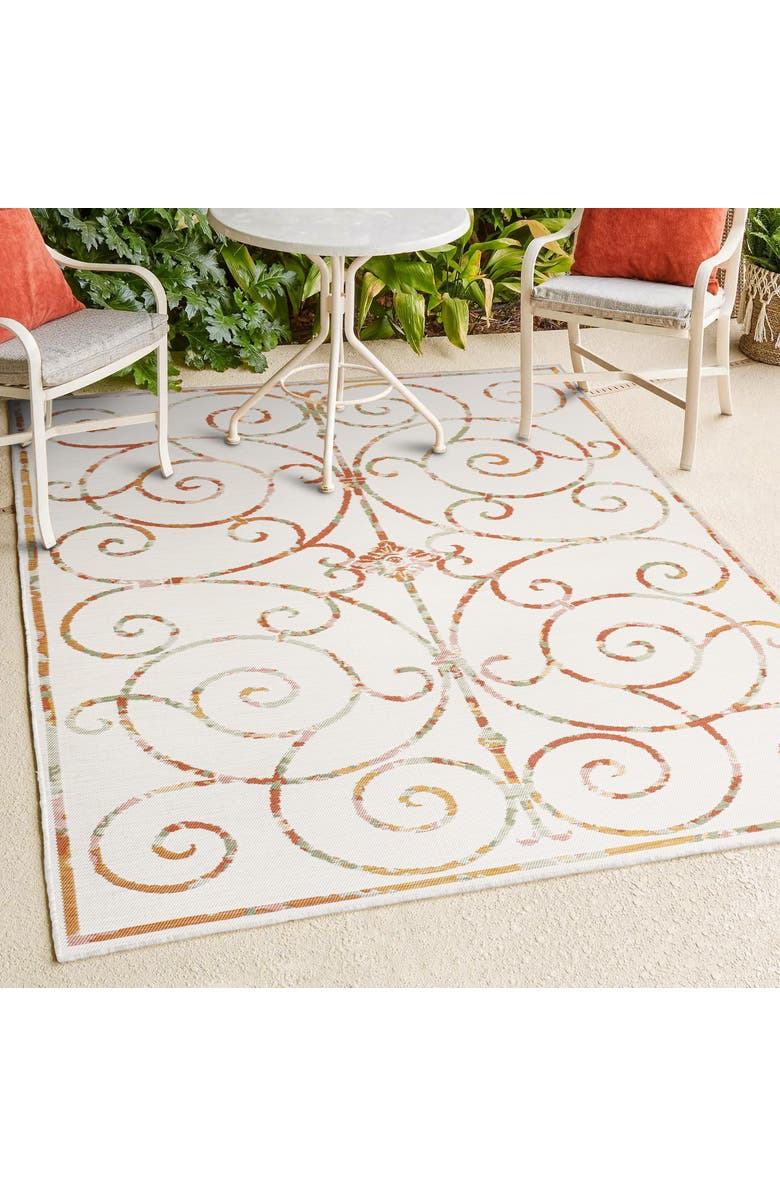 JONATHAN Y Danae Classic Cottage Filigree Scroll Reversible Machine-Washable Indoor/Outdoor Area Rug, Alternate, color, Cream/Terra