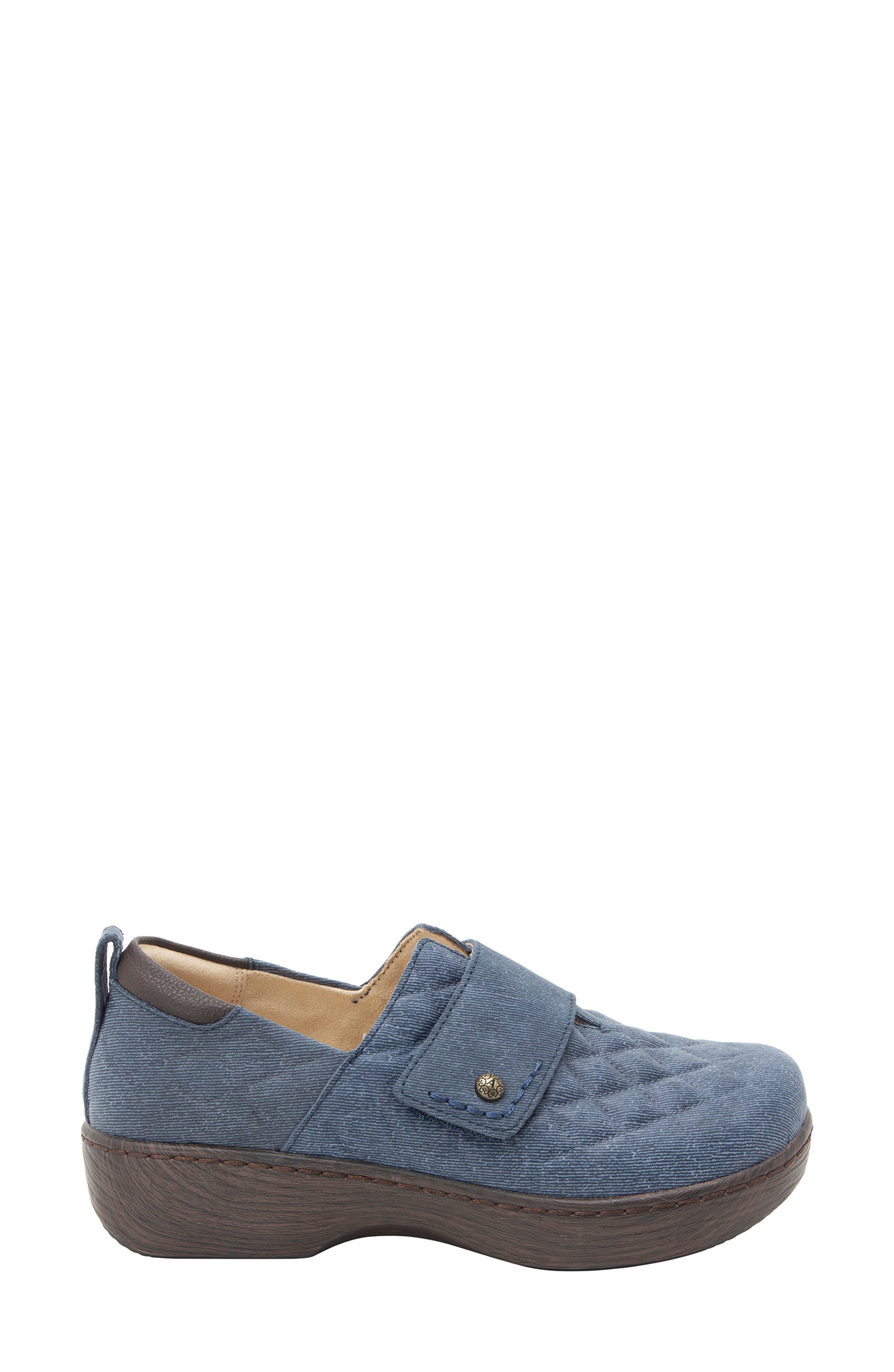 Oasys Twilight Bloom Clog, Alternate, color, 6534 DENIM DIAMOND