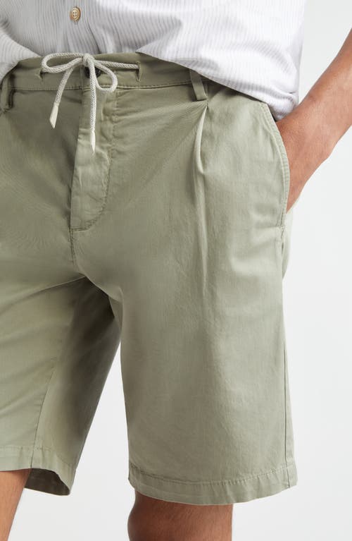 Eleventy Stretch Cotton Bermuda Shorts In Green