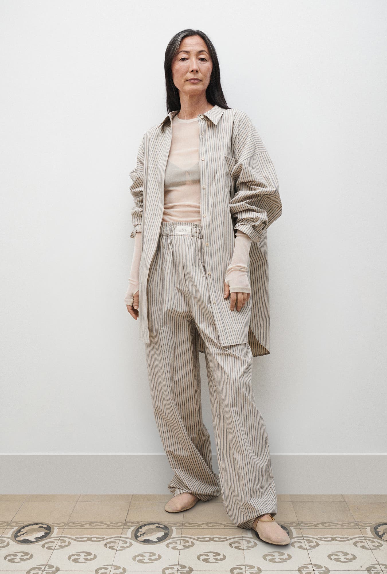 Round Shirt - image 2