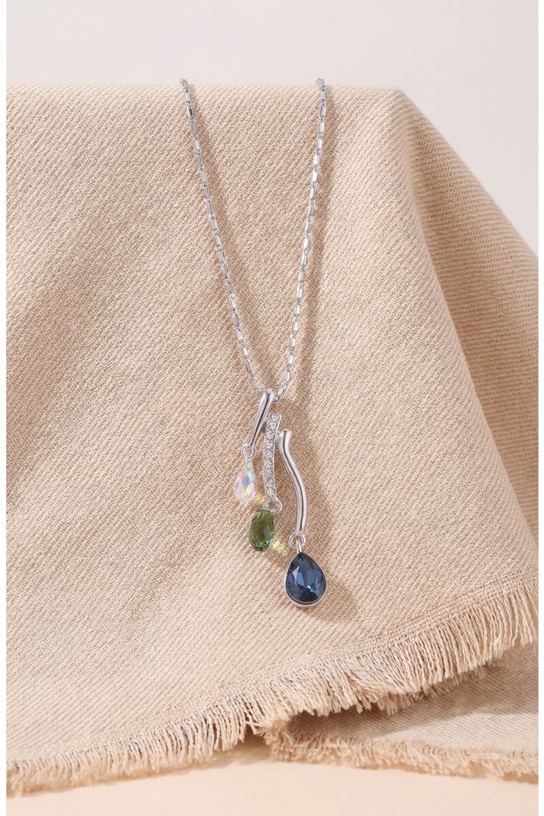 Crystal Trio Teardrop Pendant Necklace, Alternate, color, Silver