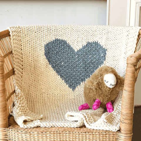 Mini Heart Blanket - Anvil