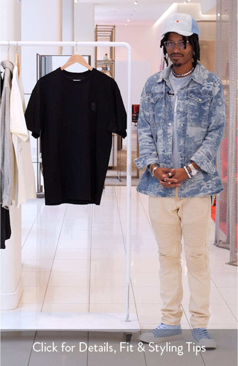 Small Curve Graphic T-Shirt, sales video thumbnail