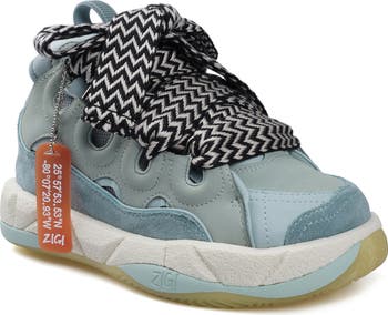 Nila Sneaker