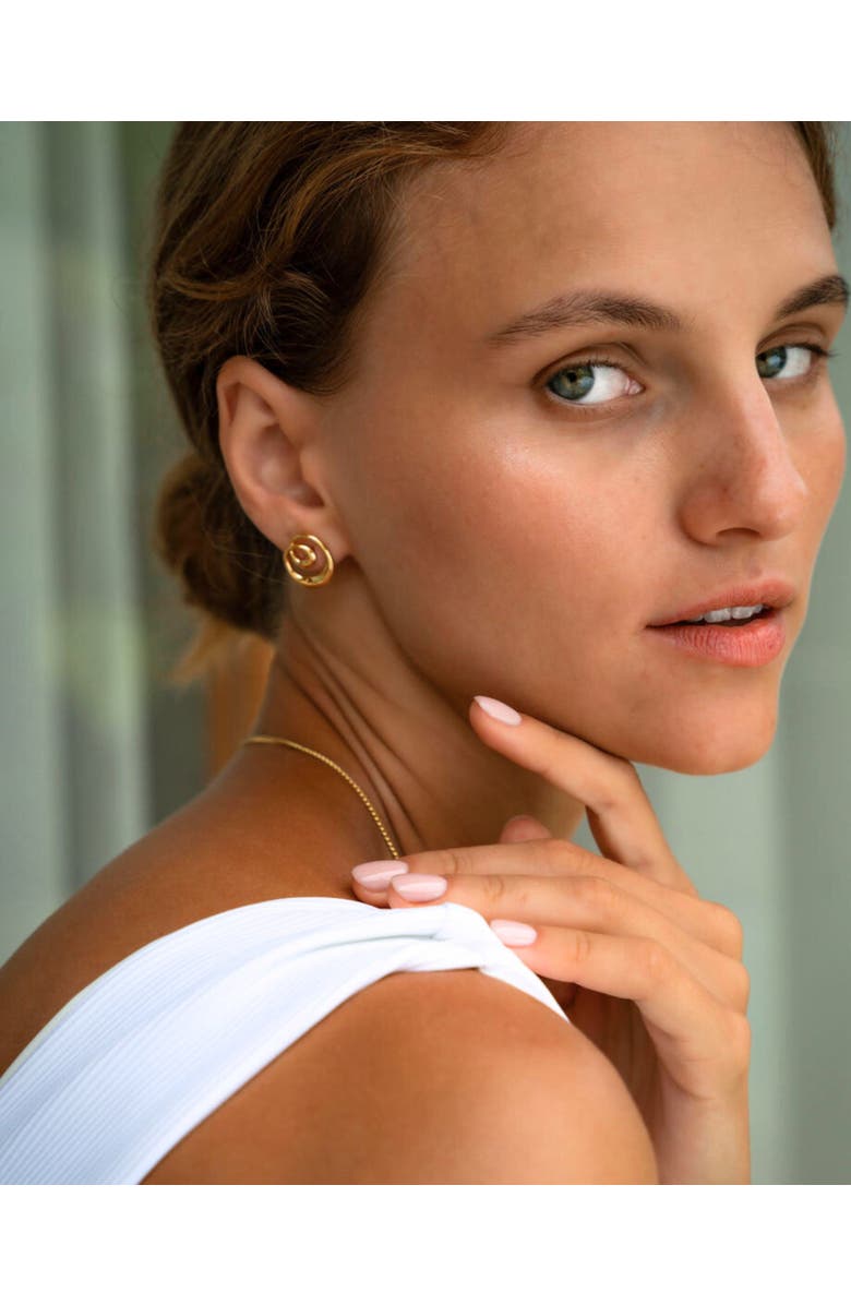 Ottoman Hands Dalia Twist Stud Earrings, Alternate, color, Brass