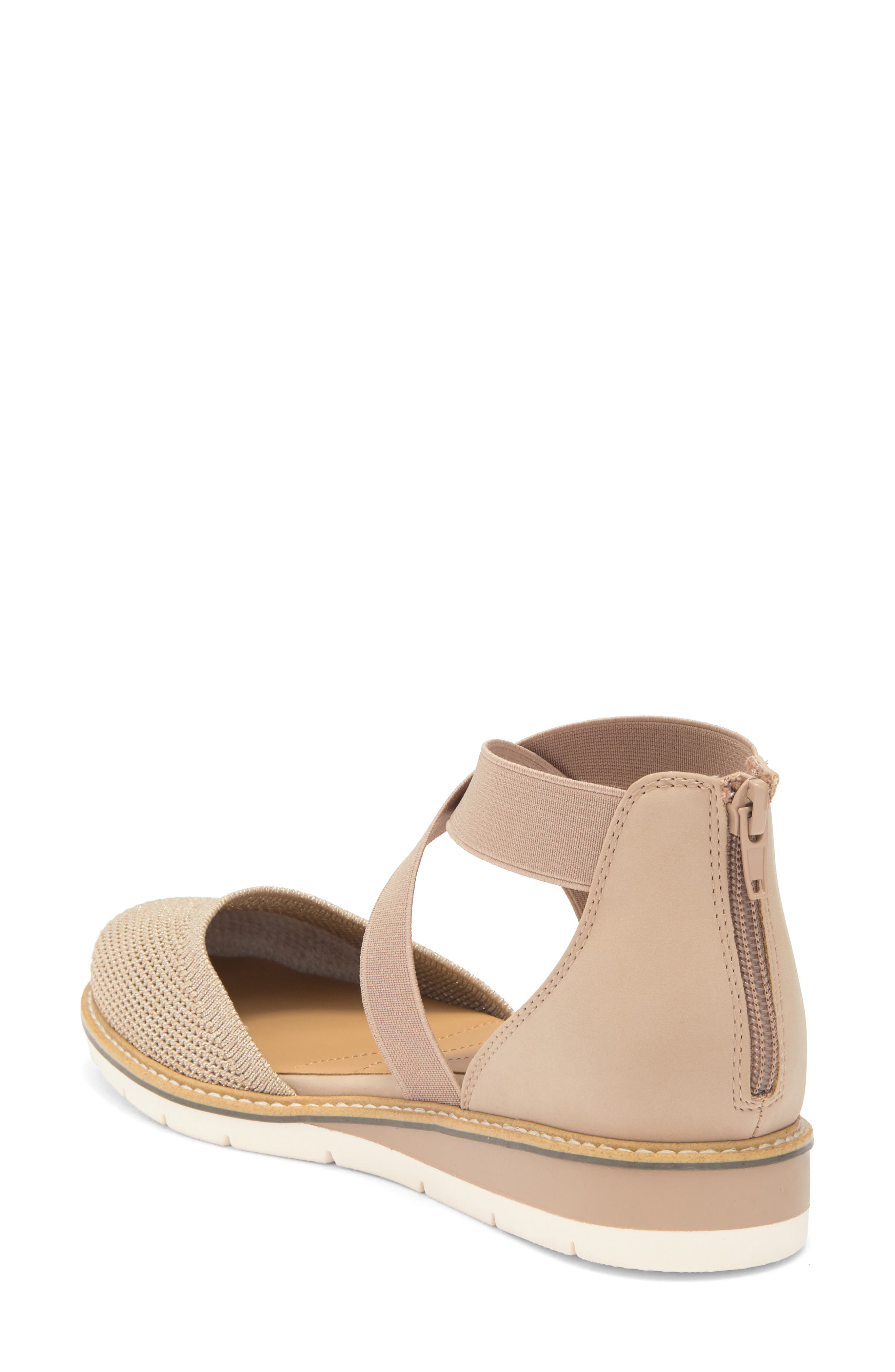 Me Too Hazy Wedge Pump, Alternate, color, Sesame Metallic