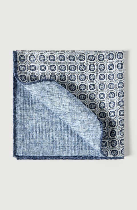 Silk pocket square with geometric design
