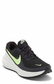 Nike Revolution 8 Running Shoe