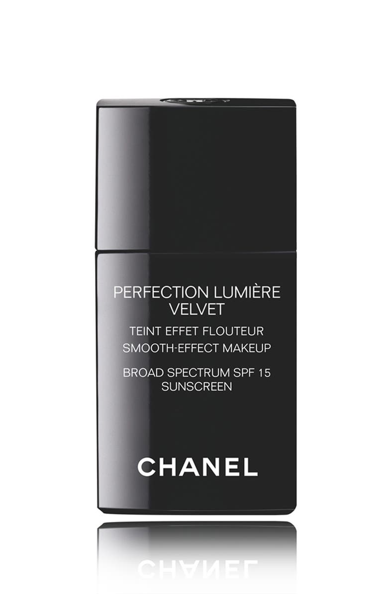 CHANEL PERFECTION LUMIÈRE VELVET <br />Smooth-Effect Makeup Broad Spectrum SPF 15 Sunscreen, Main, color,