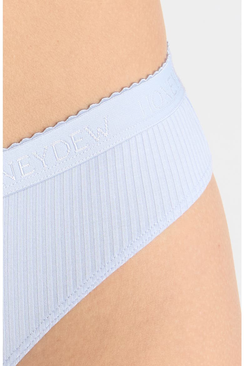 Emma Thong, Alternate, color, MOONBEAM