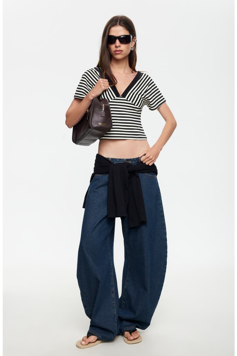 Bloom Icon V-Neck Striped Cropped Tee, Alternate, color, ONYX STRIPE