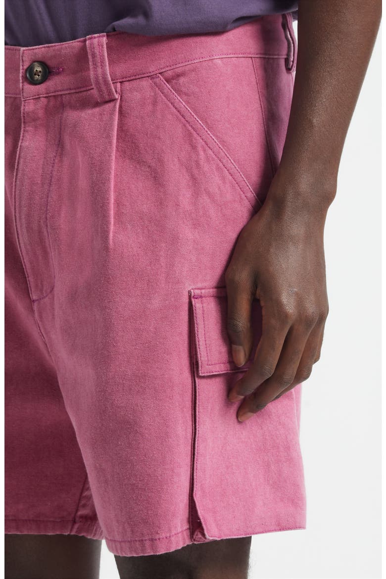 Pleated Organic Cotton Canvas Cargo Shorts, Alternate, color, WASHED PURPLE