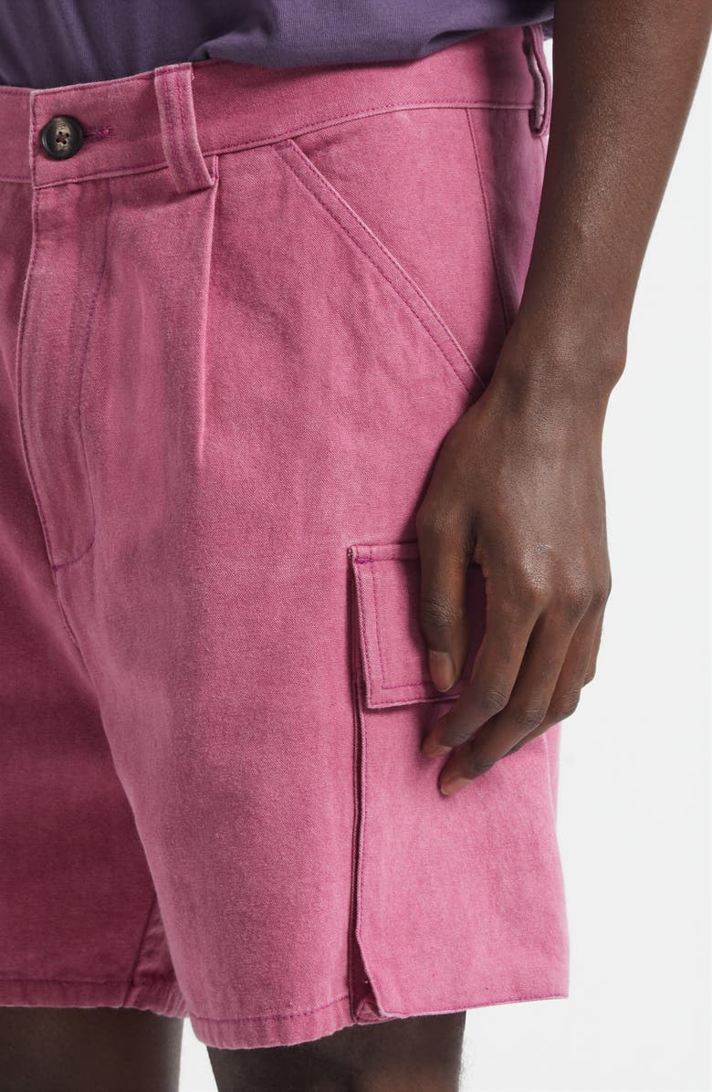 Noah Pleated Organic Cotton Canvas Cargo Shorts, Alternate, color, Washed Purple