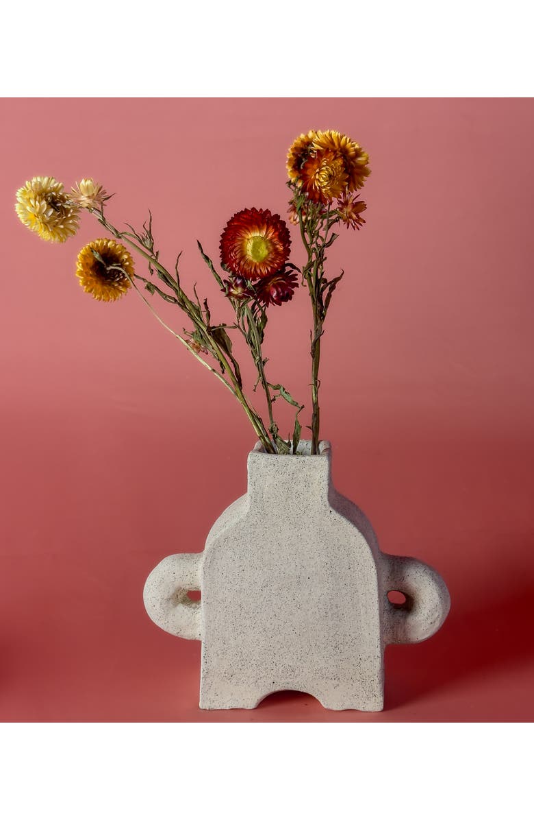 Alma Teo Vase, Alternate, color, White