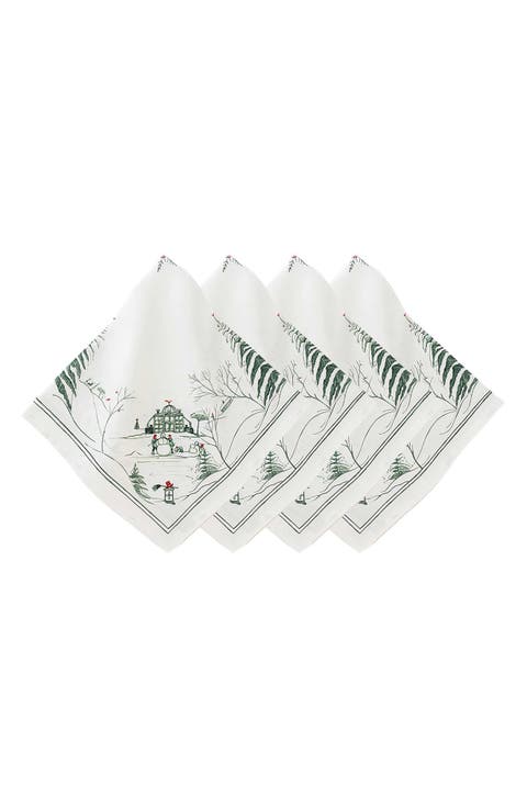 Country Estate Winter Frolic Set of 4 Napkins