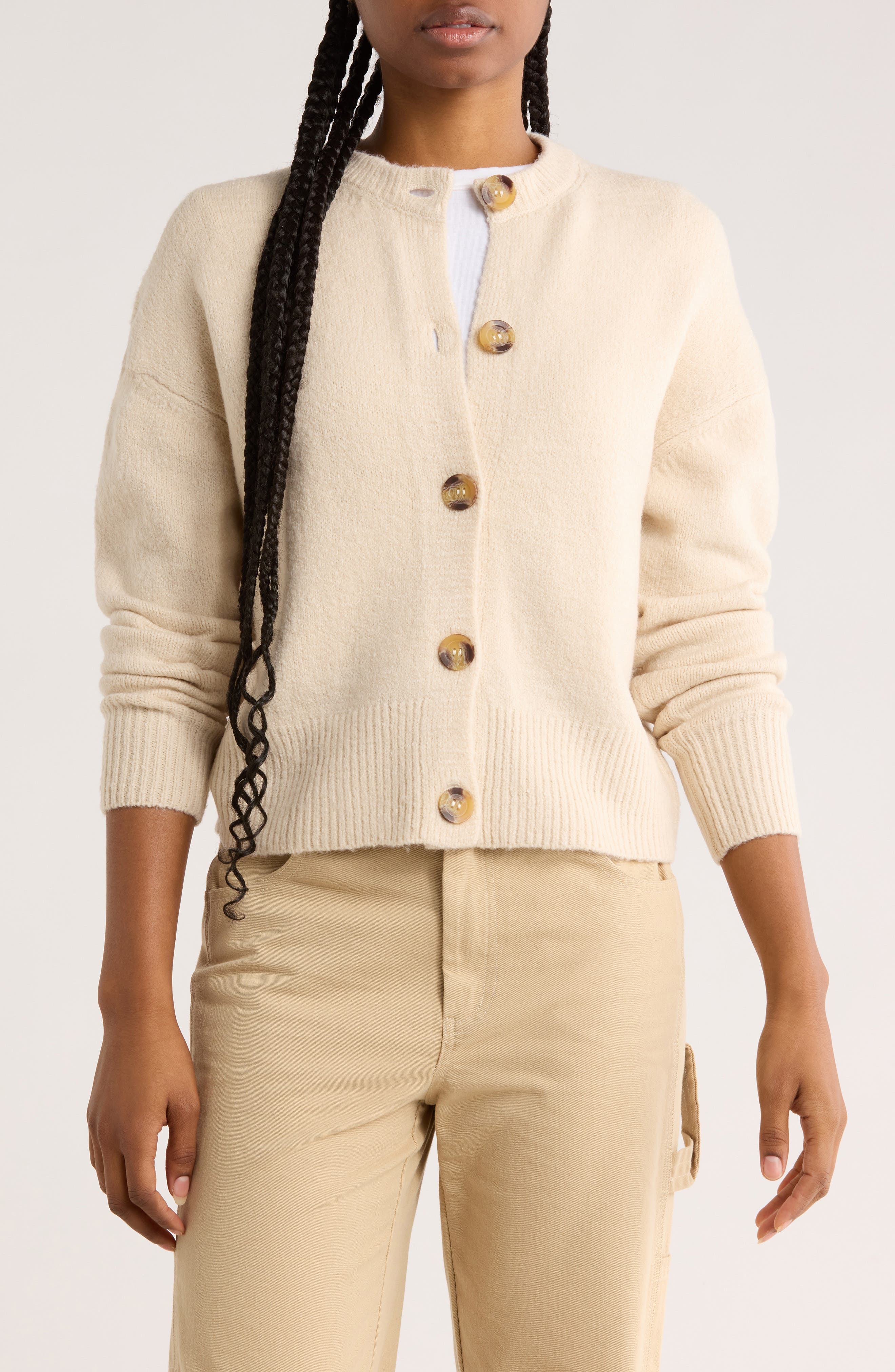 INTERNATIONAL DESIGNER Crewneck Cardigan