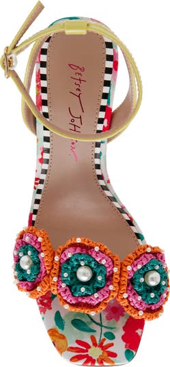 Ainsleyy Ankle Strap Sandal