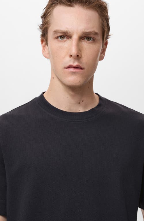 Mango Thermoregulating Performance Slim Fit Stretch T-shirt In Black