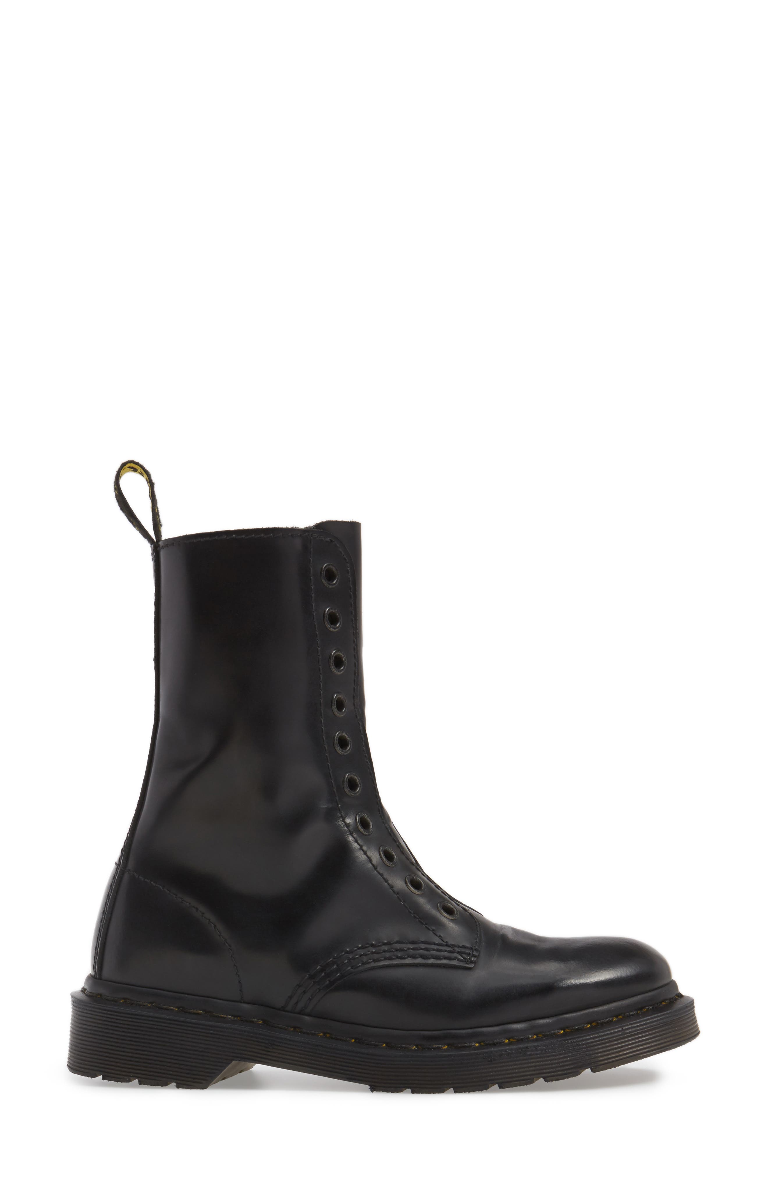 VETEMENTS x Dr. Martens Borderline Boots, Alternate, color, 