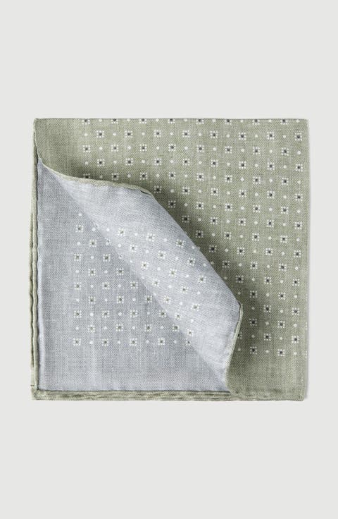Silk patterned pocket square