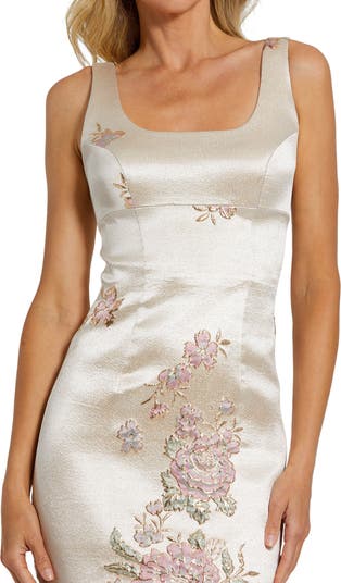 Sleeveless Scoop Neck Floral Detail Brocade Midi Dress
