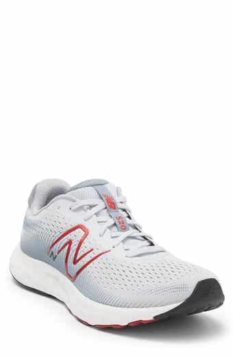 520 v8 Running Shoe