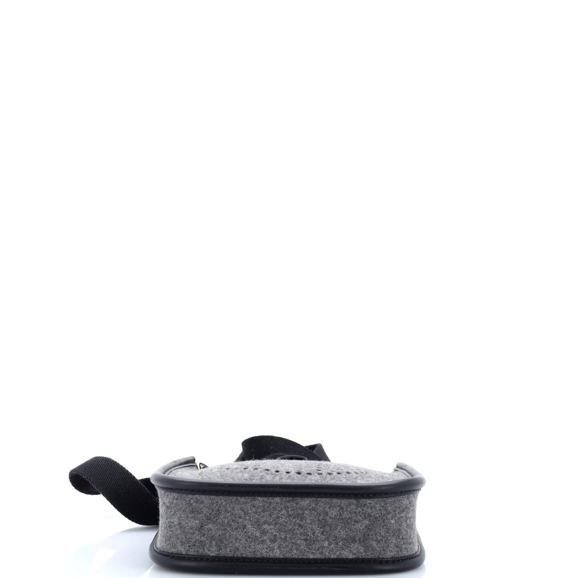 Pre-Owned Hermes Evelyne Bag Gen III Felt TPM, Alternate, color, Gray