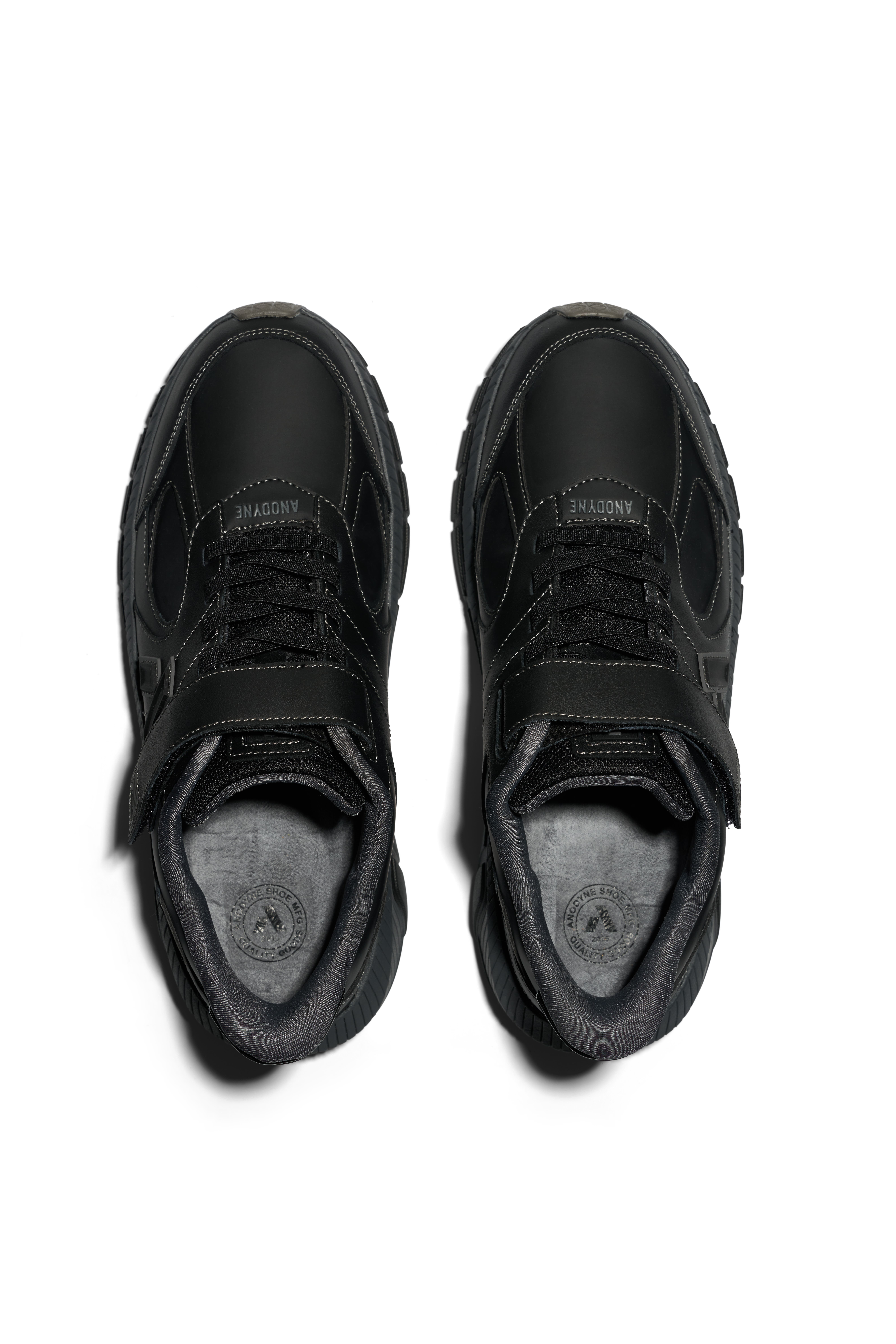 No. 38 Men's Sport Walker Hands Free Sneaker, Alternate, color, Black