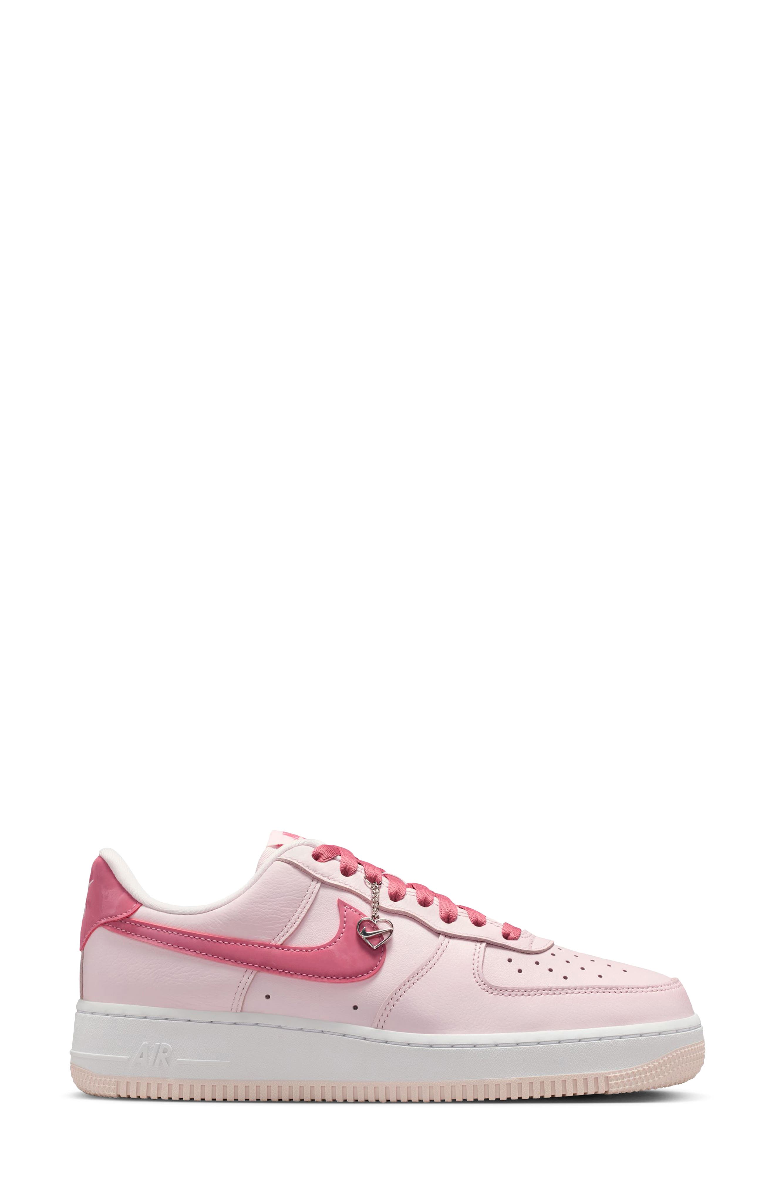 Nike Air Force 1 '07 SE Basketball Sneaker, Alternate, color, Pearl Pink/ Peony/ White