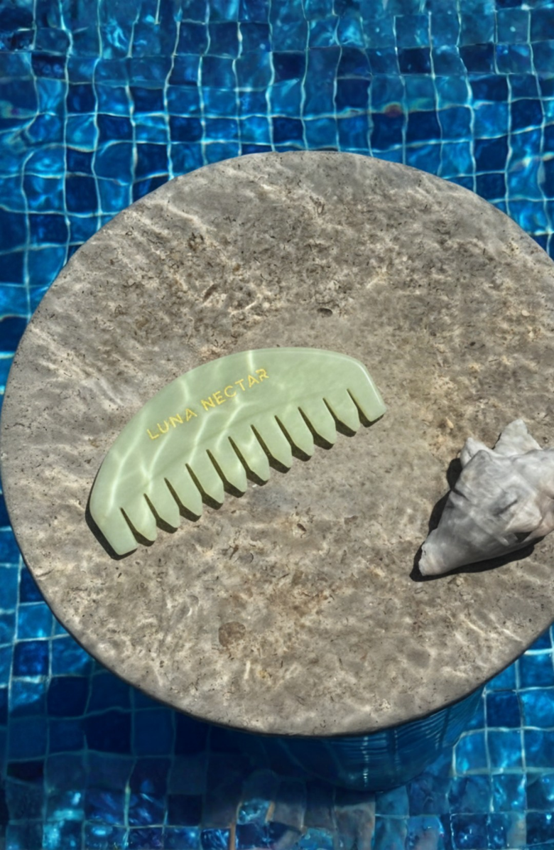 Luna Nectar Metamorphic Scalp Gua Sha Tool, Alternate, color, Light/Pastel Green