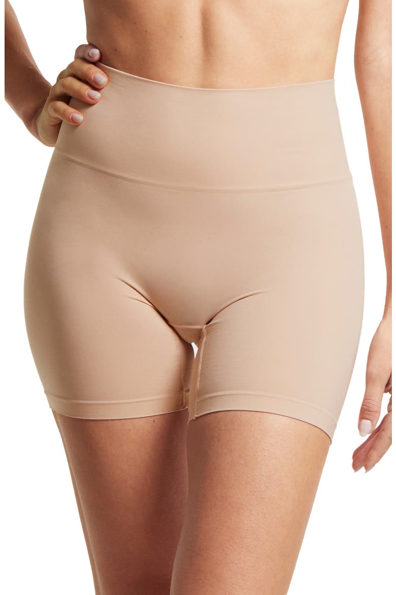 Body High Rise Bike Shorts video