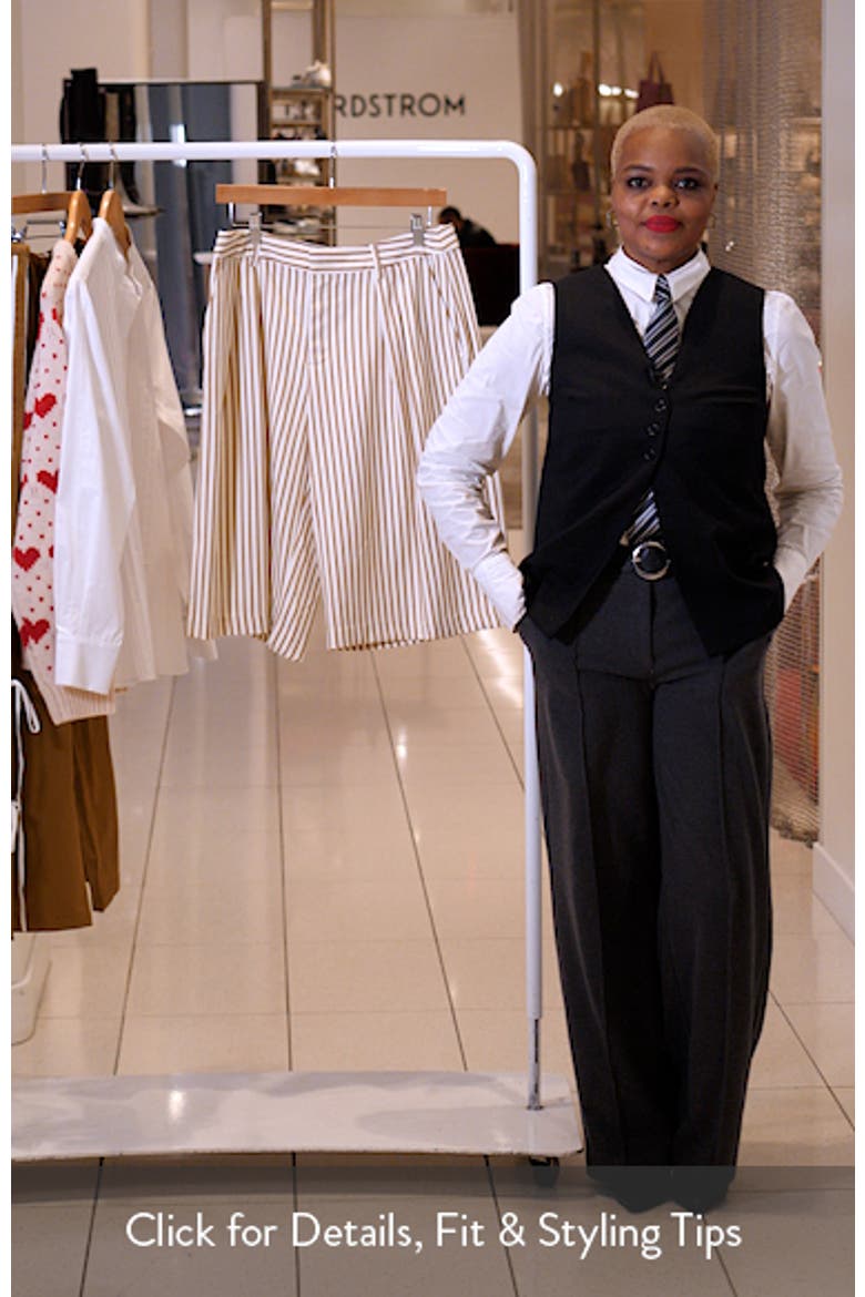 Pleated Bermuda Shorts video