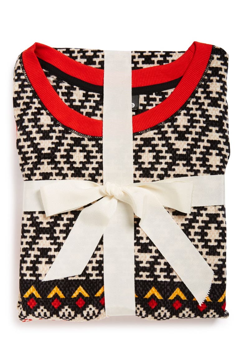 'Arctic Chill' Knit Pajamas, Alternate, color, BLACK GROUND NOVELTY