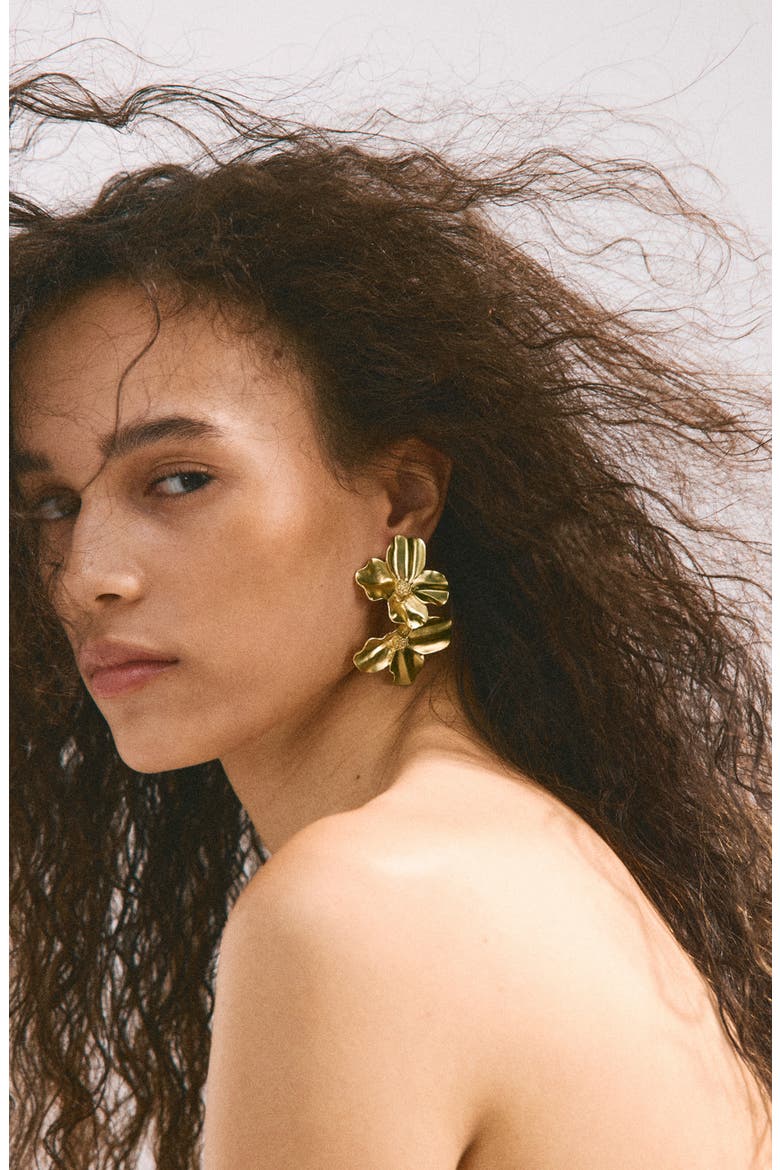 Flower Drop Earrings, Alternate, color, GOLD