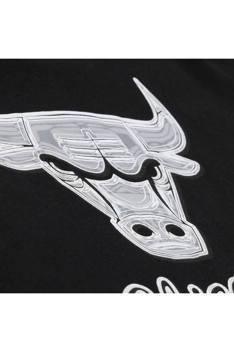 Men's Mitchell & Ness Black Chicago Bulls Chrome Hoodie, Alternate, color, Black