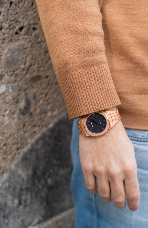 D1 Milano Ultra Thin Bracelet Watch, 40mm