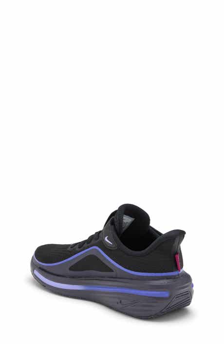 Air Winflo 12 Running Shoe