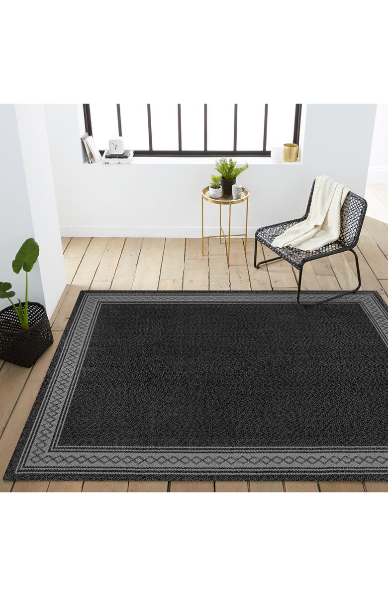 JONATHAN Y Lucia Classic Diamond Border Indoor/Outdoor Area Rug, Alternate, color, Black/Gray