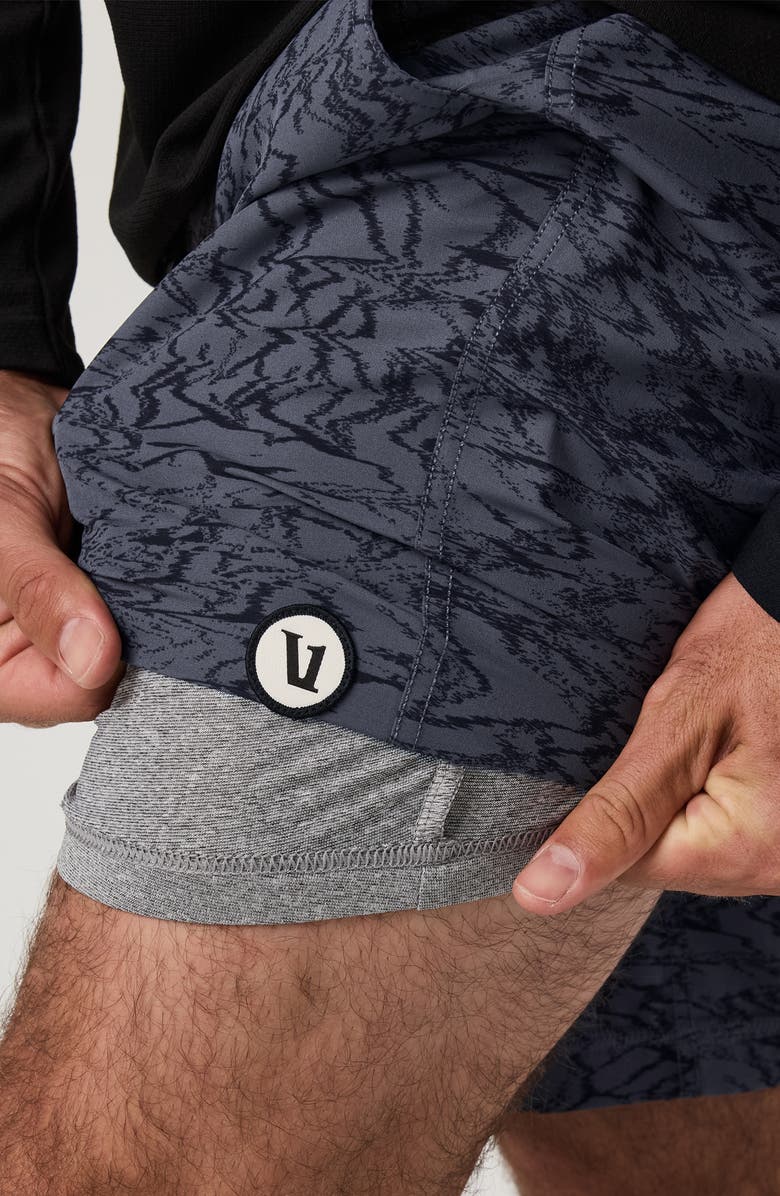 Vuori Kore Shorts, Alternate, color, Moonlight Sand