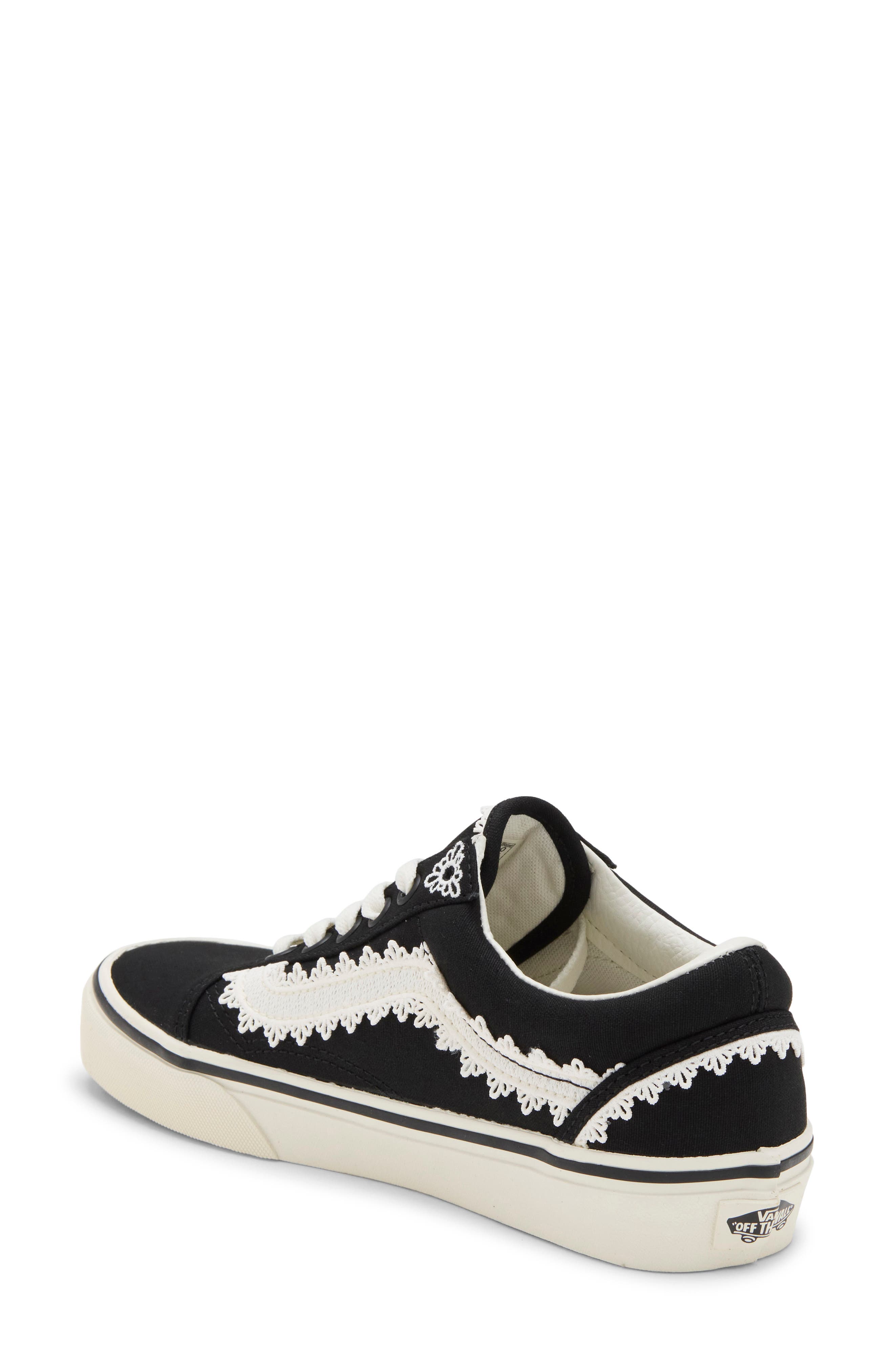 Old Skool Chou Chou Sneaker, Alternate, color, BLACK/MARSHMALLOW
