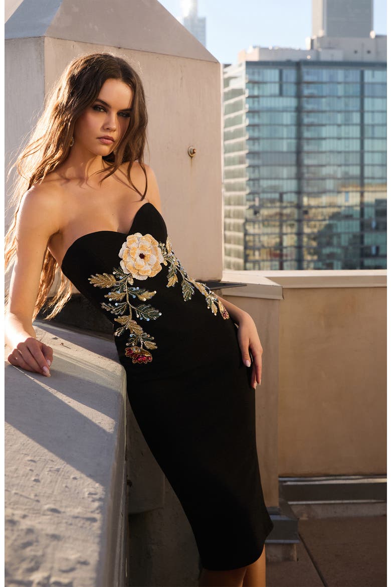 Sloane Floral Appliqué Strapless Cocktail Dress, Alternate, color, BLACK