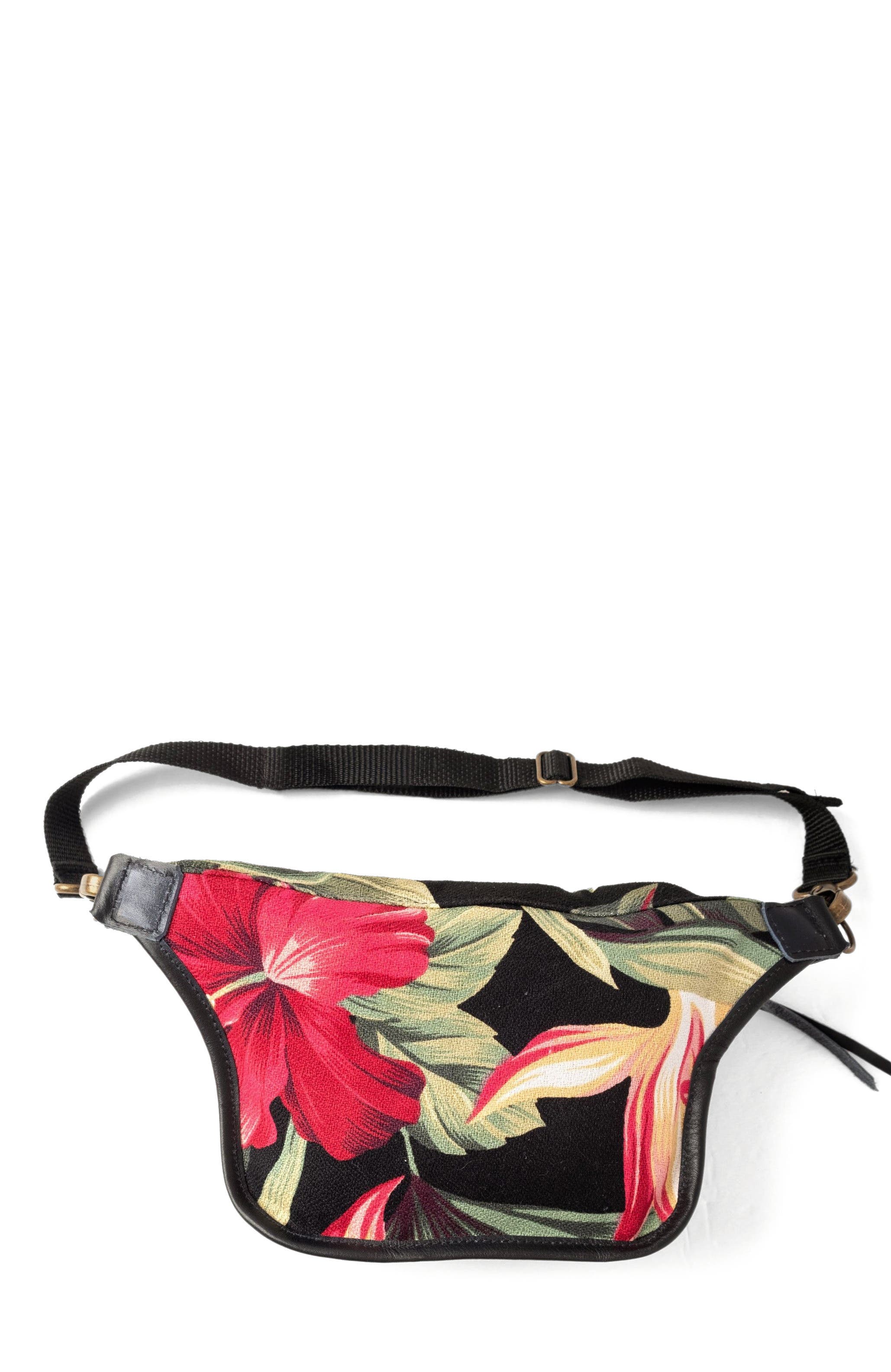 Casupo The Perfect Fanny Pack, Alternate, color, Black Floral
