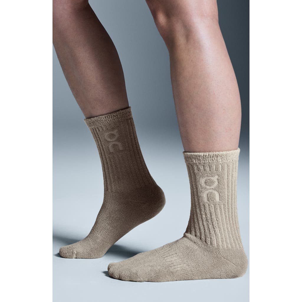 On Cott Terry Crew Socks In Desert