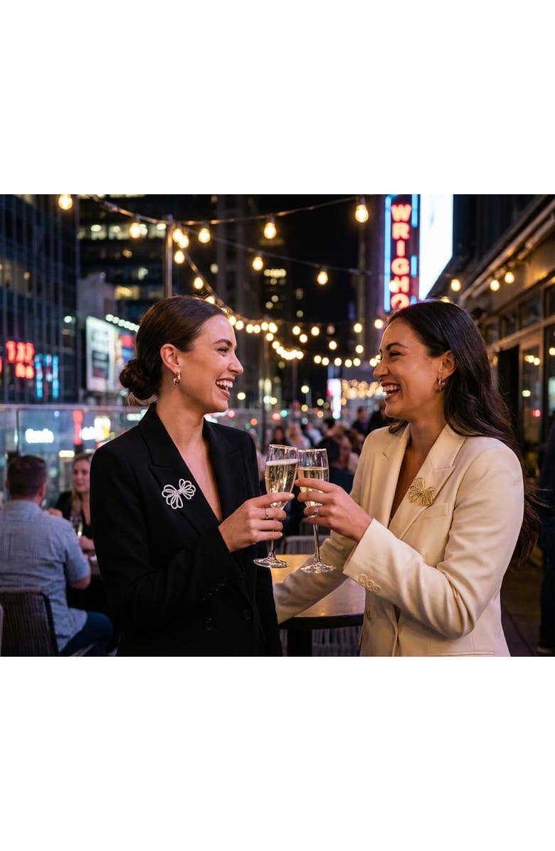 BLING JEWELRY Set of 2 Large Holiday Bow Brooches, Alternate, color, Gold