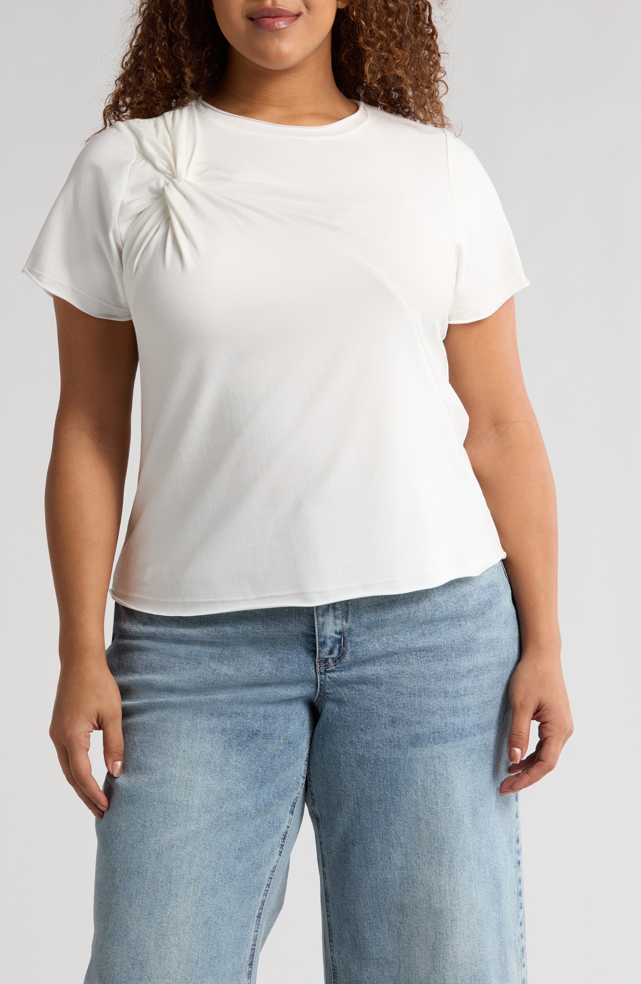 Twist Accent Top