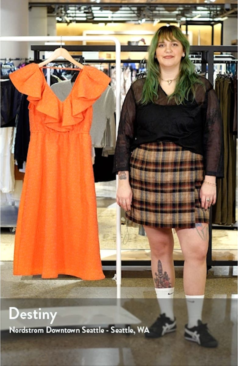 Ruffle Puckered Midi Dress, sales video thumbnail