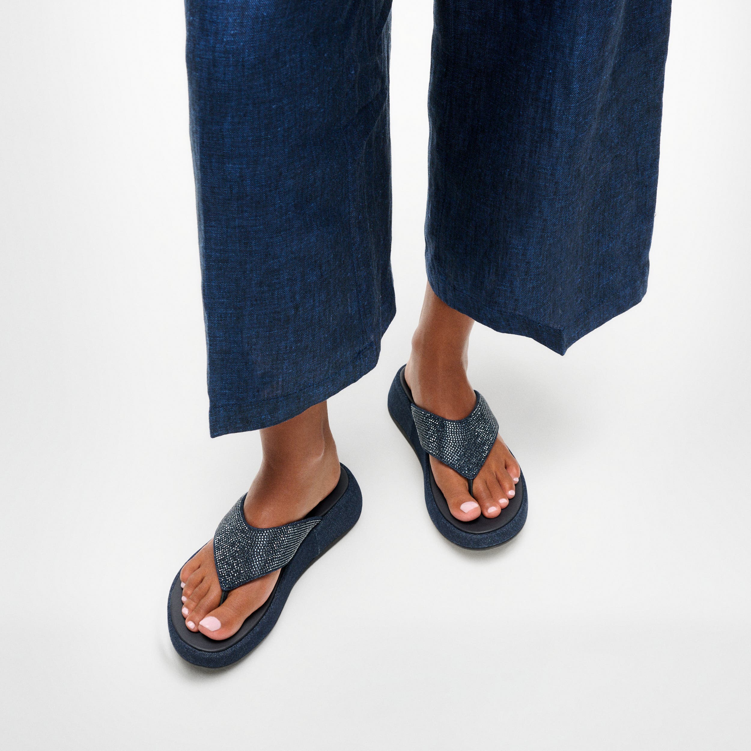 FitFlop F Mode Denim Hotfix Sandal, Alternate, color, Dark Denim