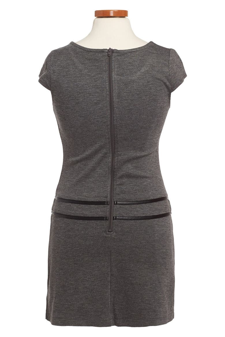 'Kylie C' Cap Sleeve Dress, Alternate, color, CHARCOAL GREY